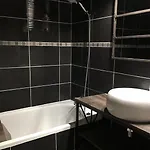 Апартаменты Corniche *