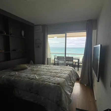 Apartment Corniche Sete