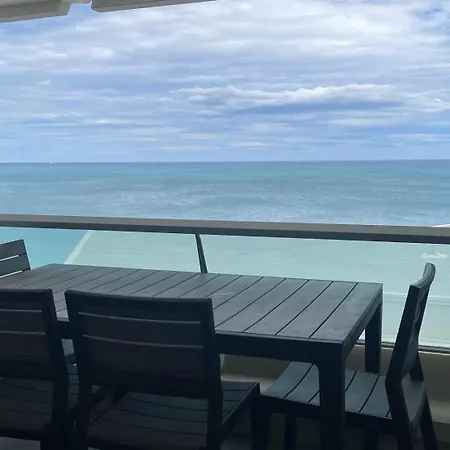 Corniche Апартаменты