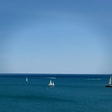 Corniche Апартаменты Сет